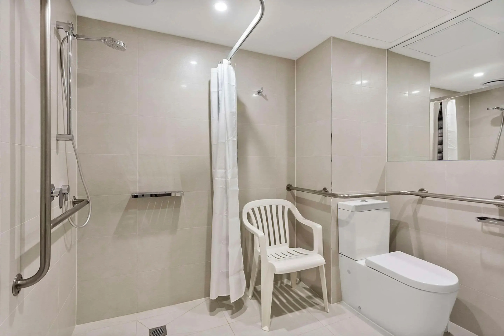Photo - Quality Hotel Manor