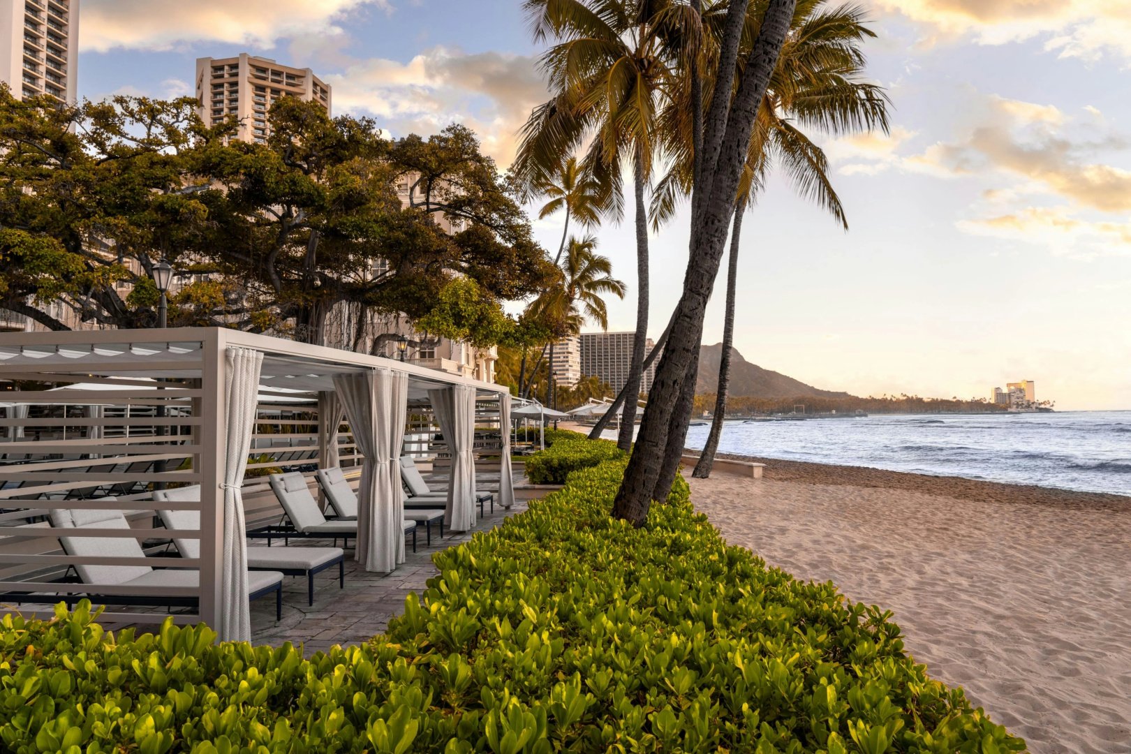 Photo - Moana Surfrider, A Westin Resort & Spa, Waikiki Beach