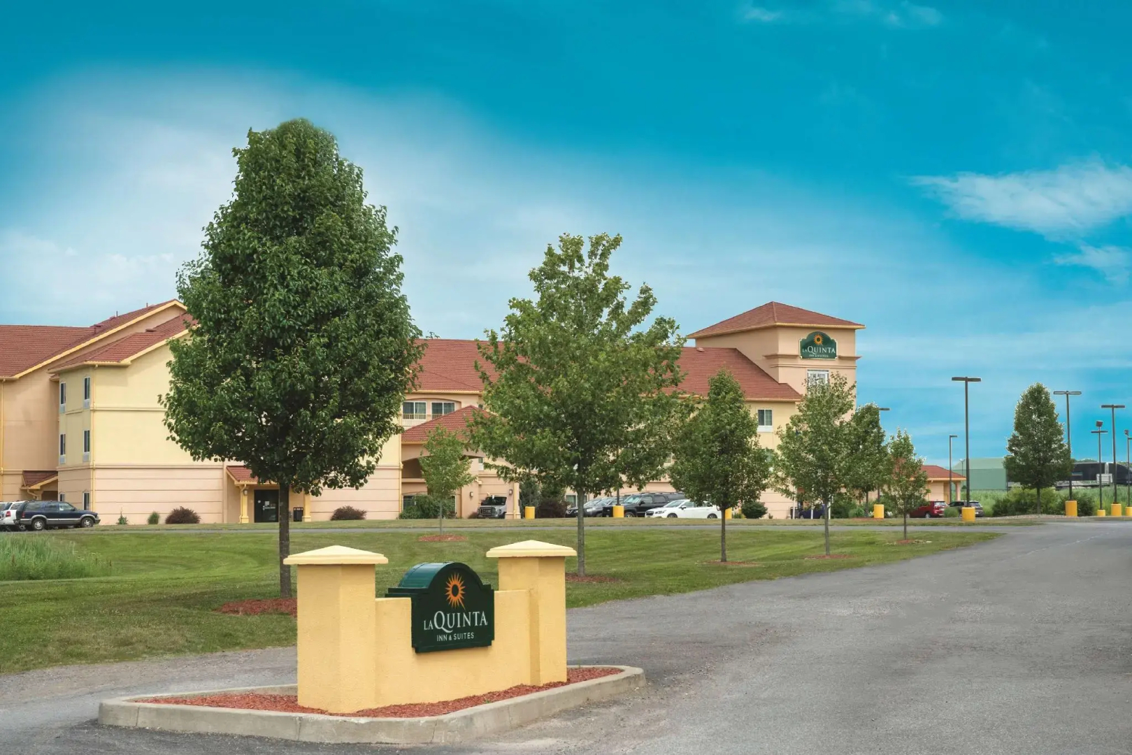 Photo - Comfort Inn & Suites Verona at Turning Stone Resort Casino