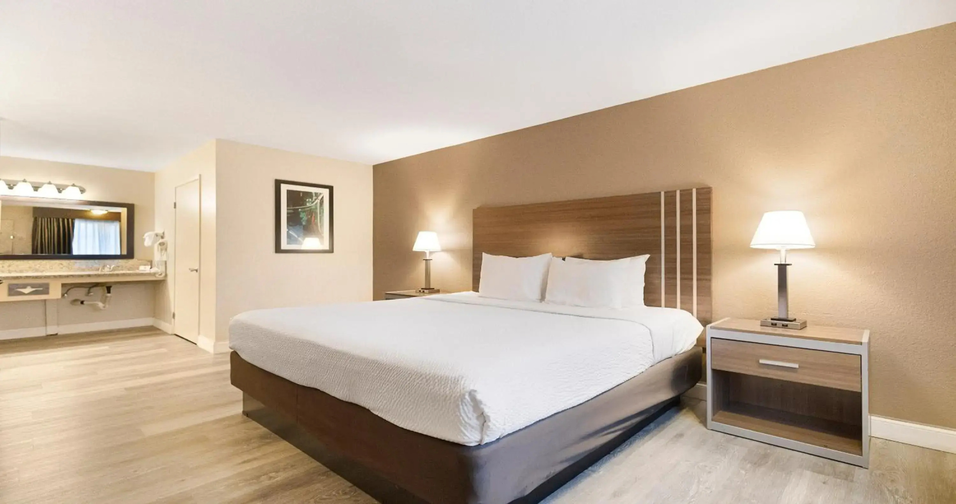Foto - SureStay Plus Hotel by Best Western Sacramento North