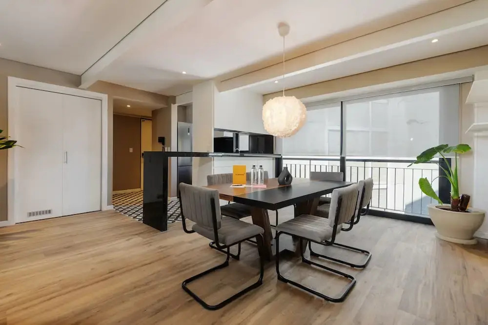 Foto - Nuevo Leon 155 by Wynwood House