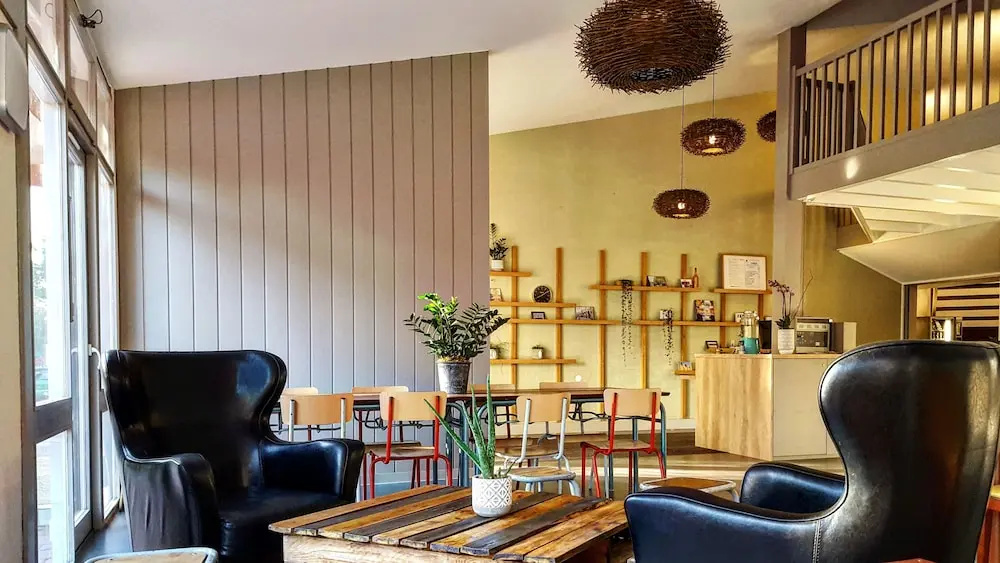 Photo - Halt Hotel