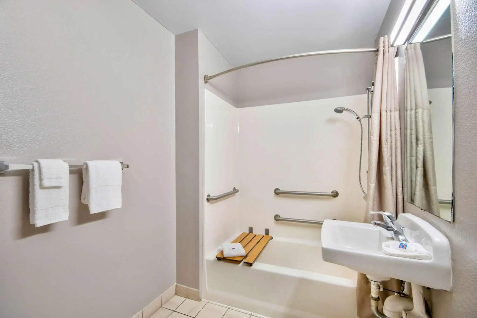 Foto - Motel 6-Austin, TX - North