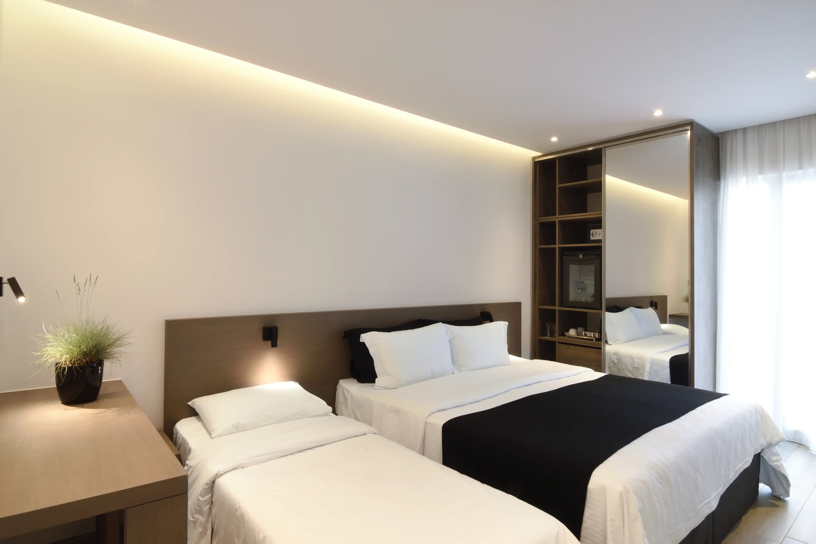 Photo - Poseidon Athens Hotel