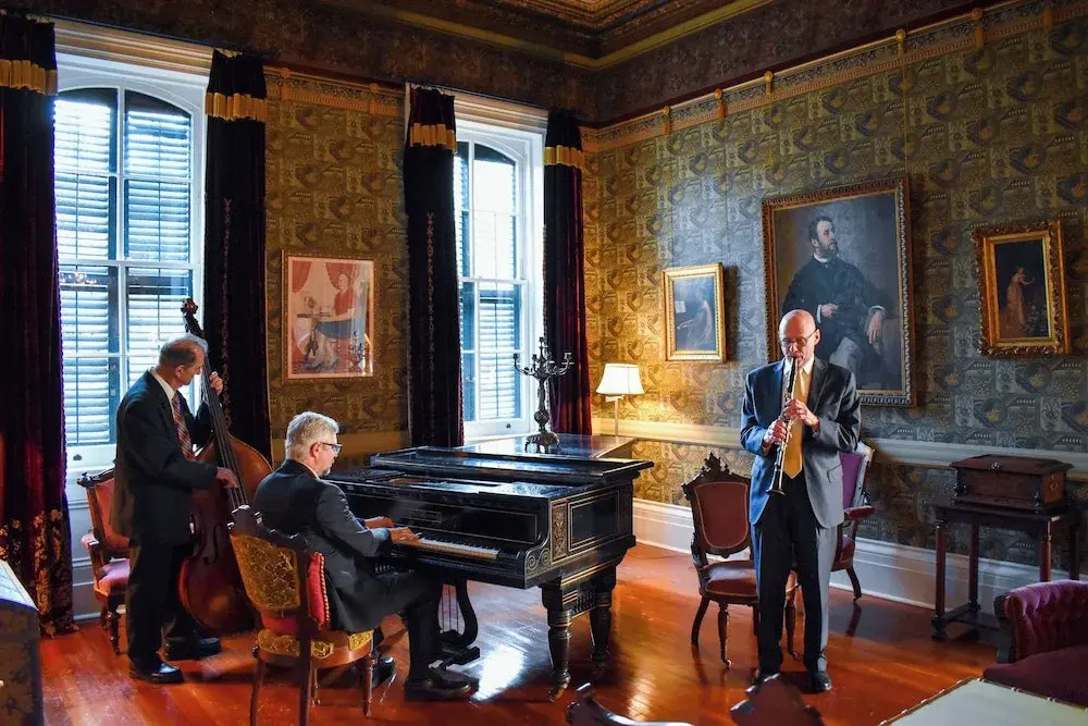 Foto - The Lanaux Mansion