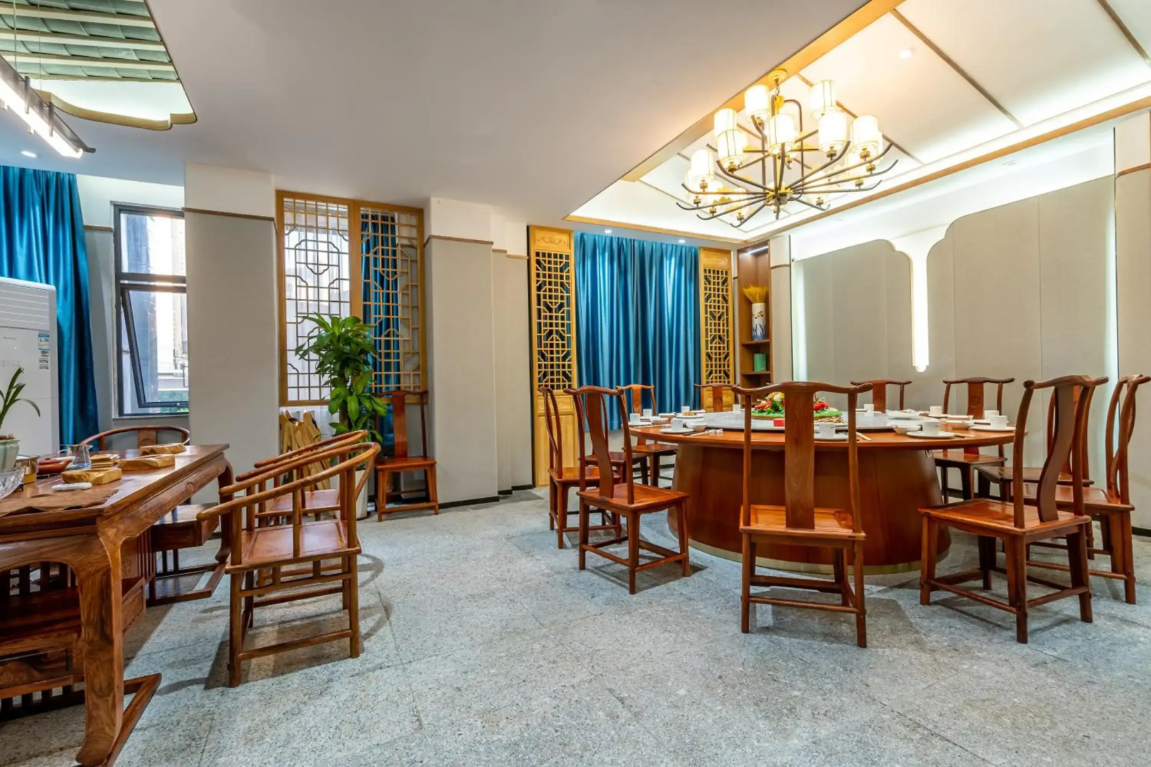 Photo - WAIFIDEN Hotel -Former Tokai Hotel