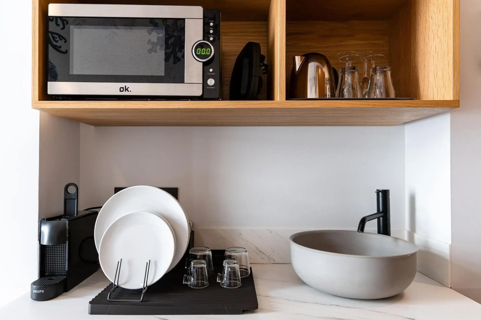 Photo - Welldone Quality - Crystal pool