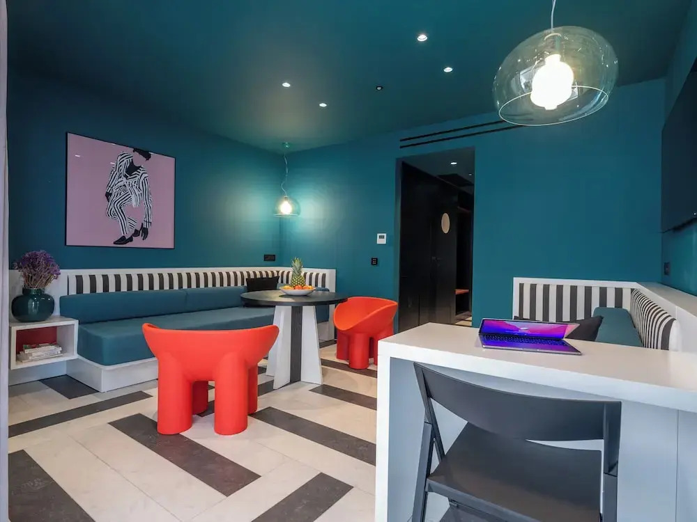 Foto - The Pal Living in a Concept