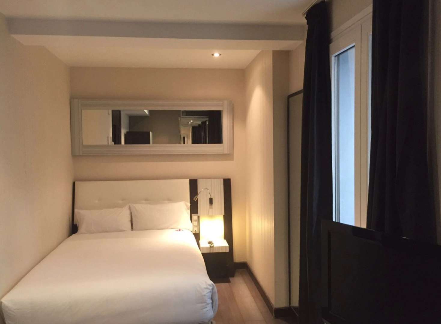 Foto - Petit Palace Arenal