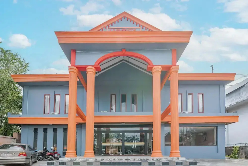 Photo - Collection O Pusat Kota Pekanbaru Near Mall Ska Formerly Hotel Olgaria