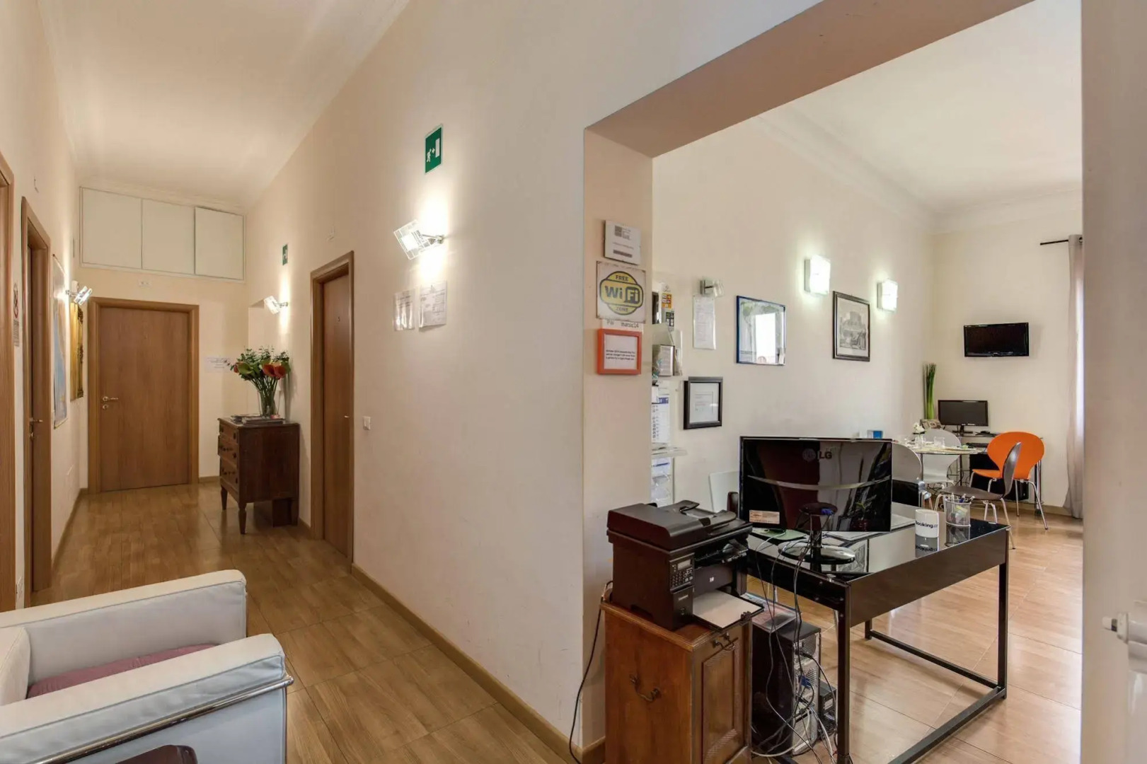 Photo - Bon Ton Design Rooms by DOT Suites