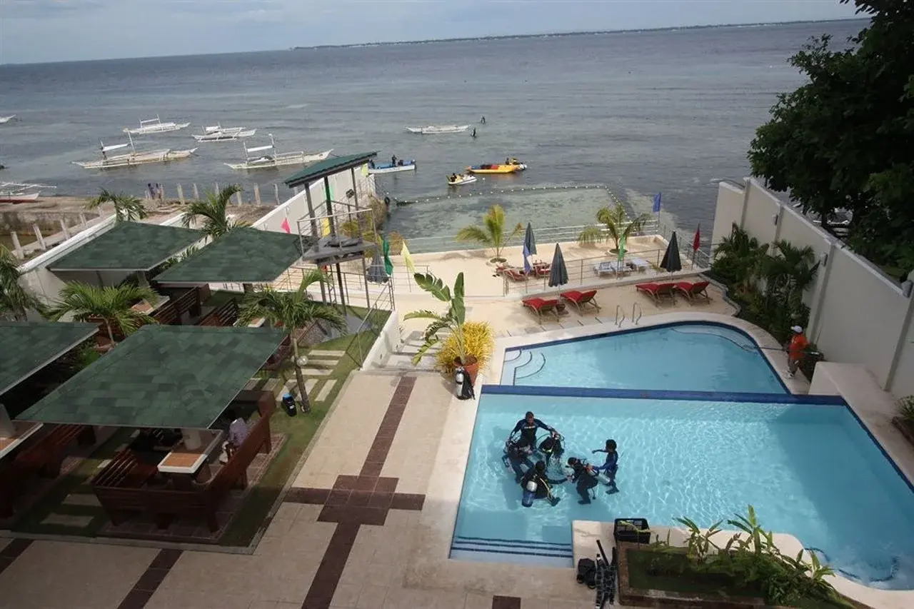 Photo - Palmbeach Resort Mactan Cebu powered by Cocotel