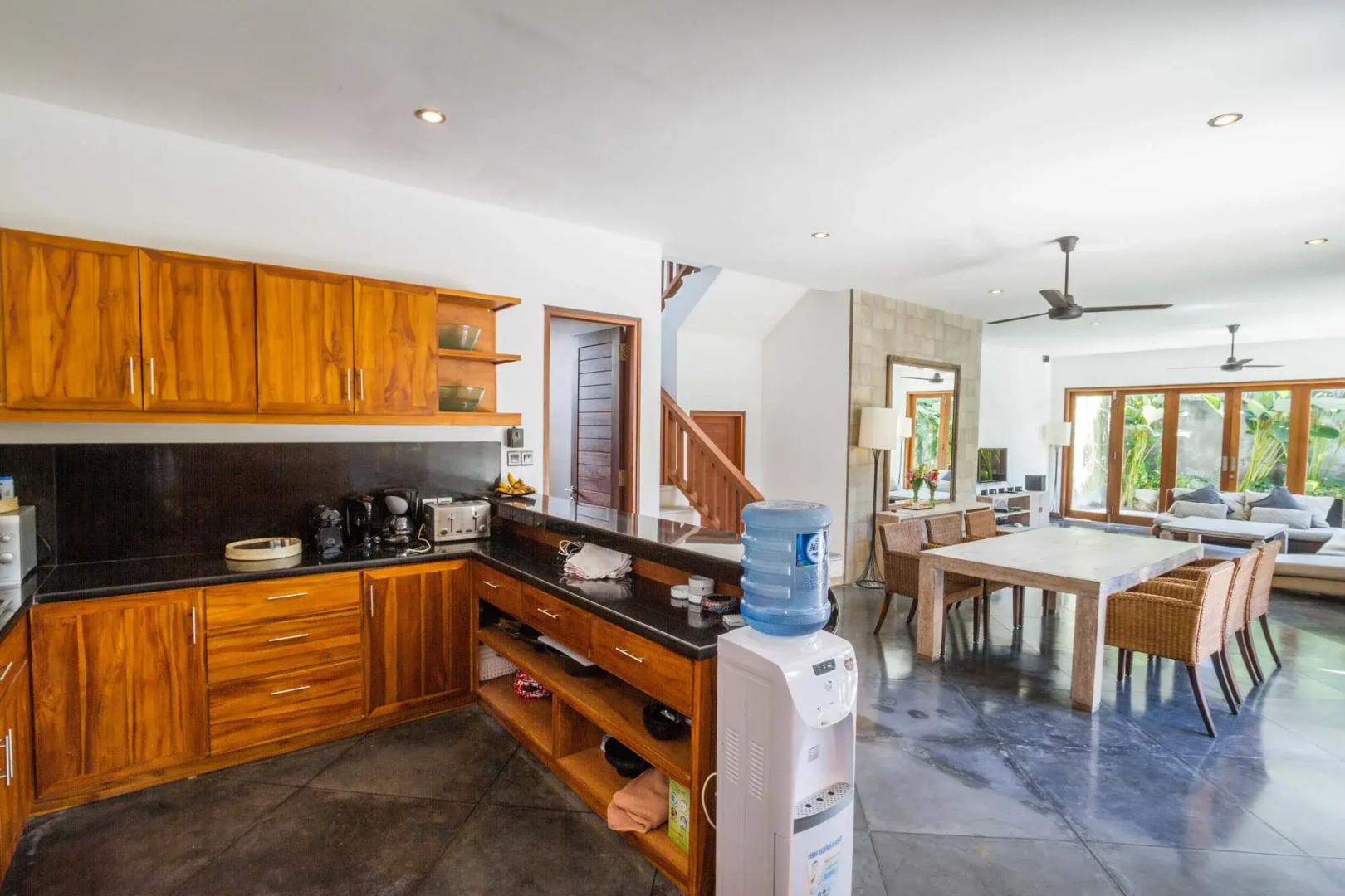 Foto - Villa Martine - Fantastic 5BR Villa - Perfect Location in Seminyak