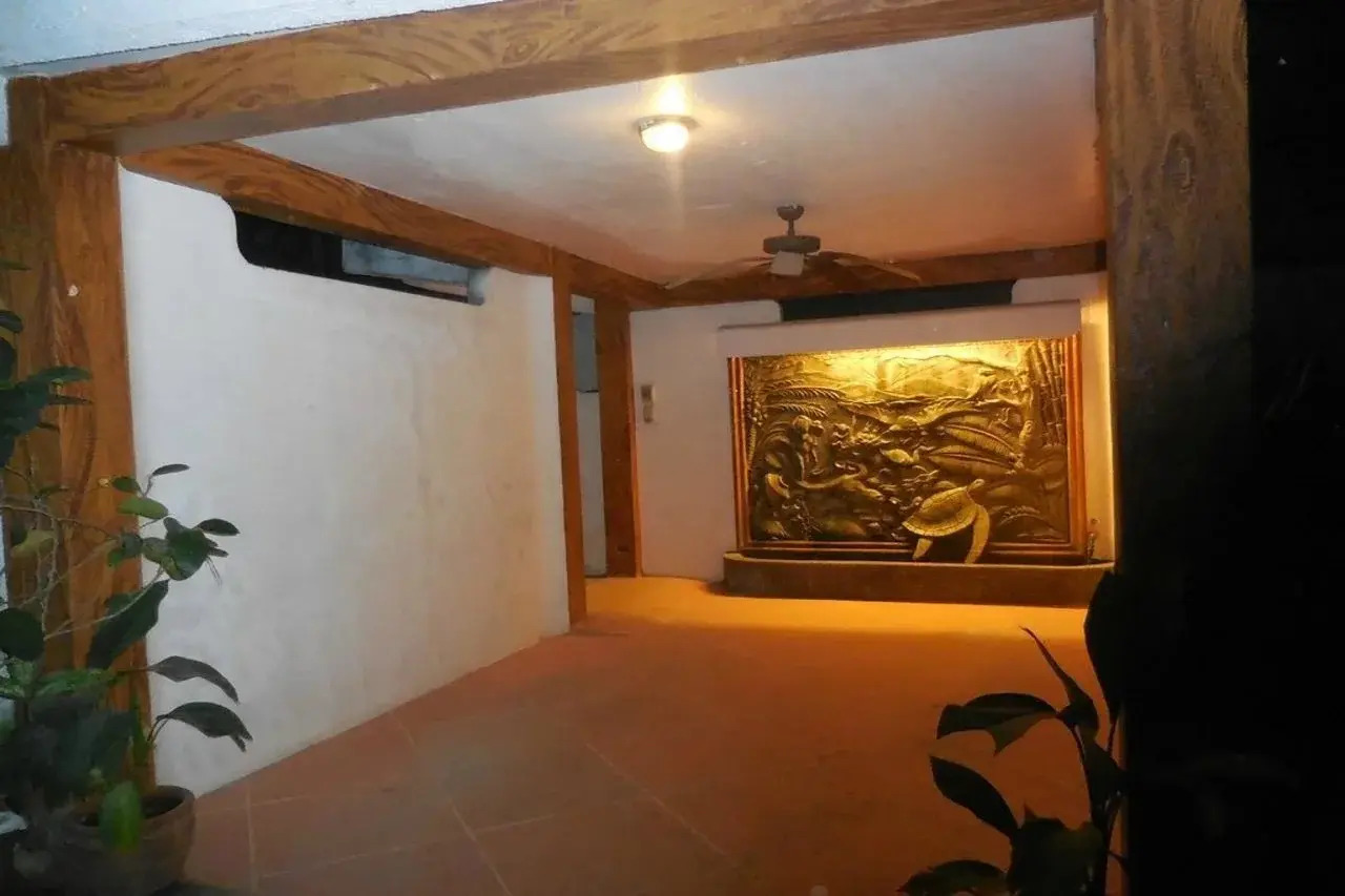 Photo - Turtle Inn Resort