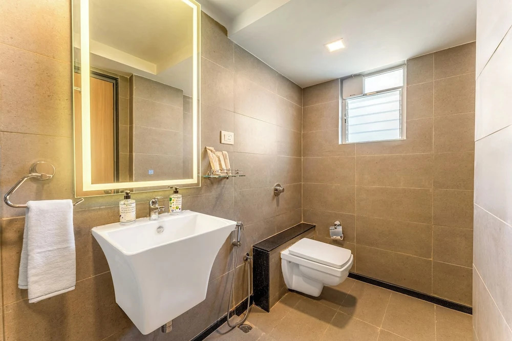 Photo - Treebo Premium Nagpur Automotive Square