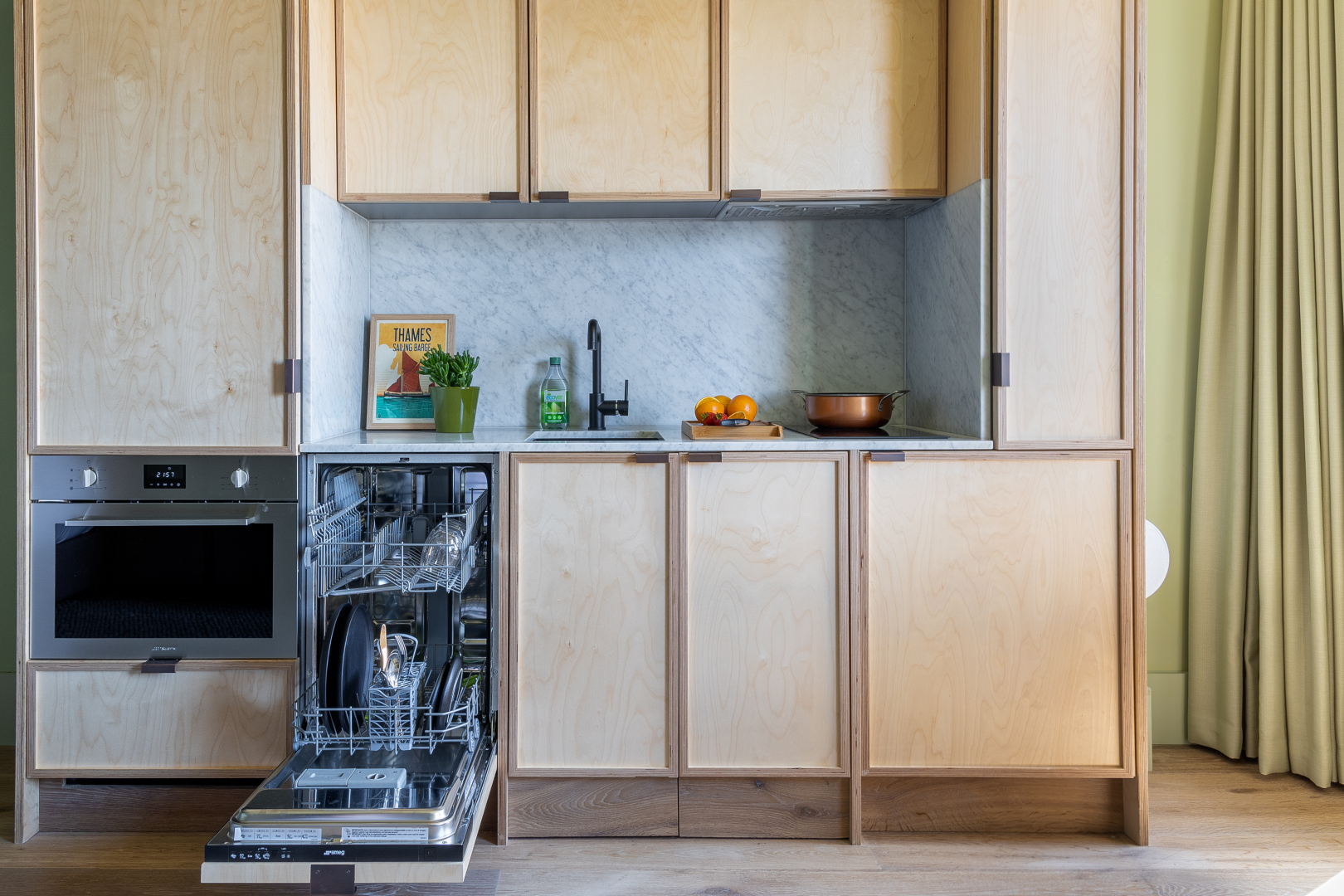 Foto - Locke at Broken Wharf