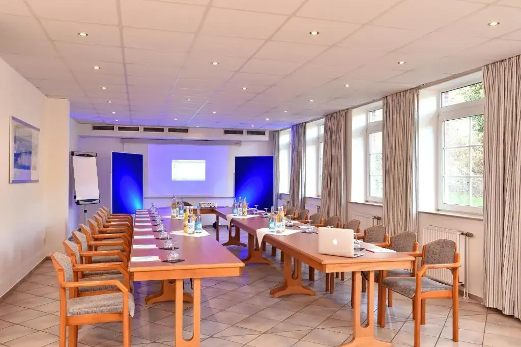 Photo - Kleinhuis Hotel Mellingburger Schleuse