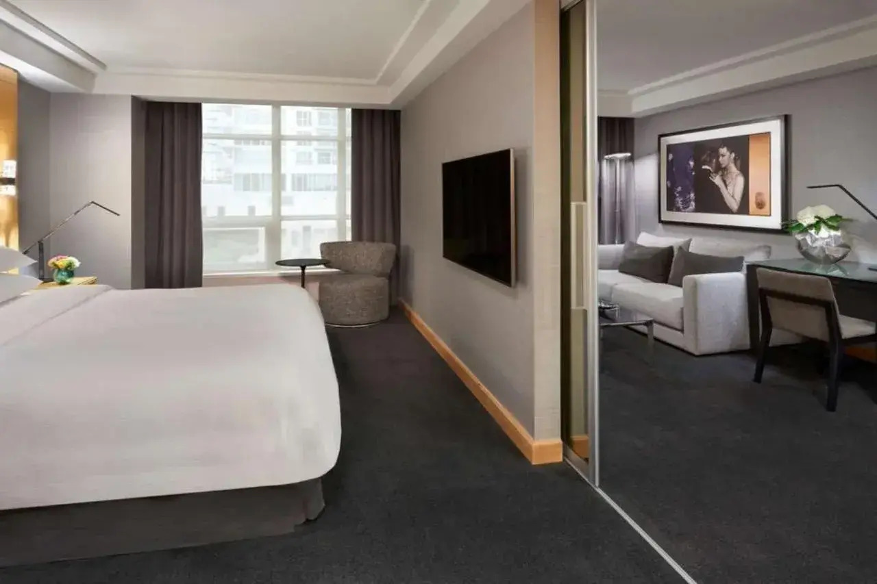 Photo - SoHo Hotel Toronto