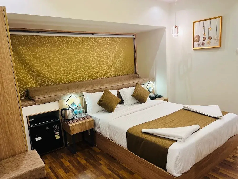Photo - Hotel Larmont Luxury