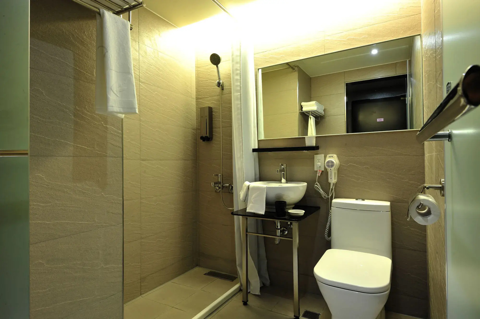 Foto - Forward Suites II