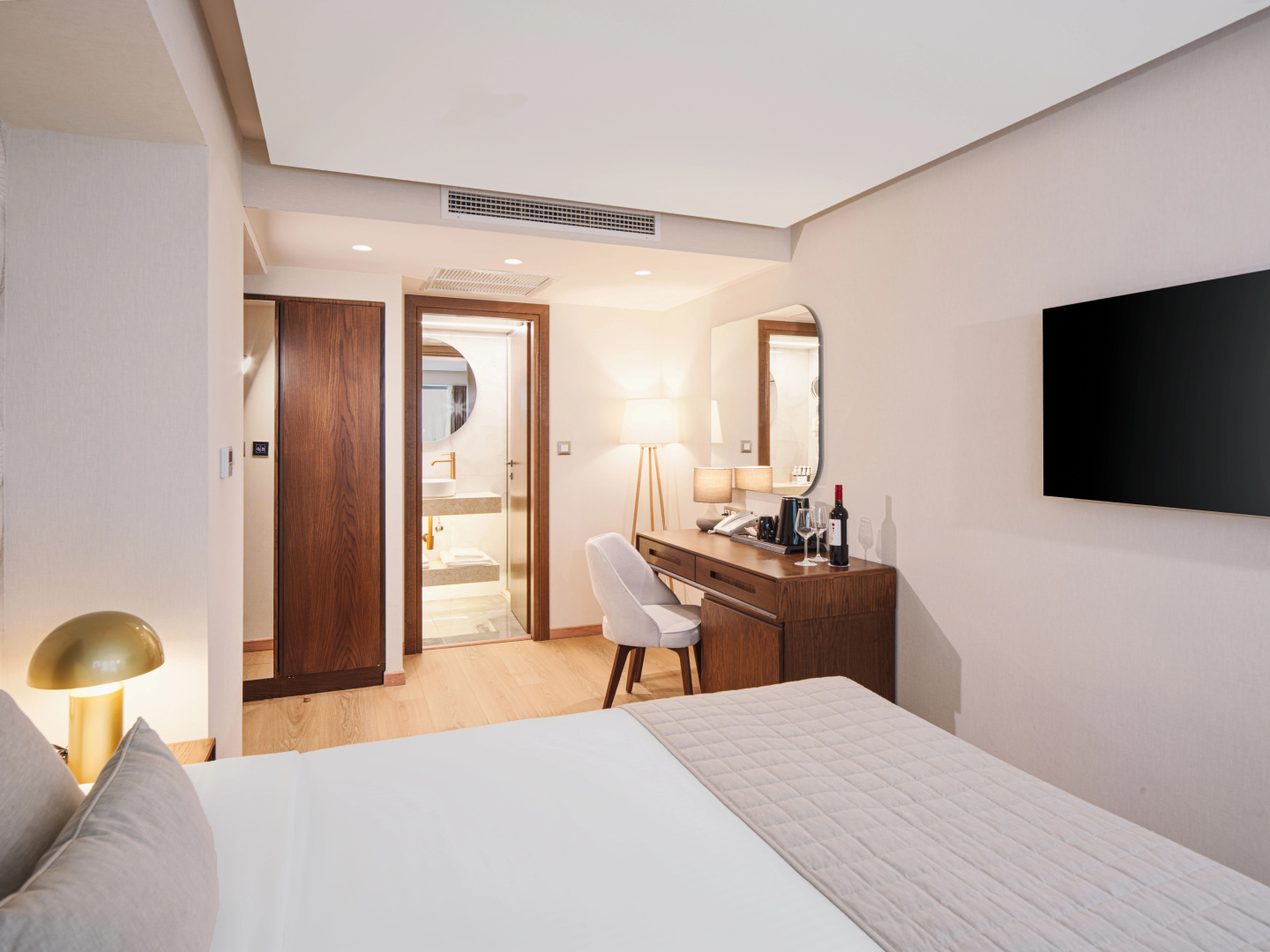 Photo - Leonardo Hotel Athens City Center