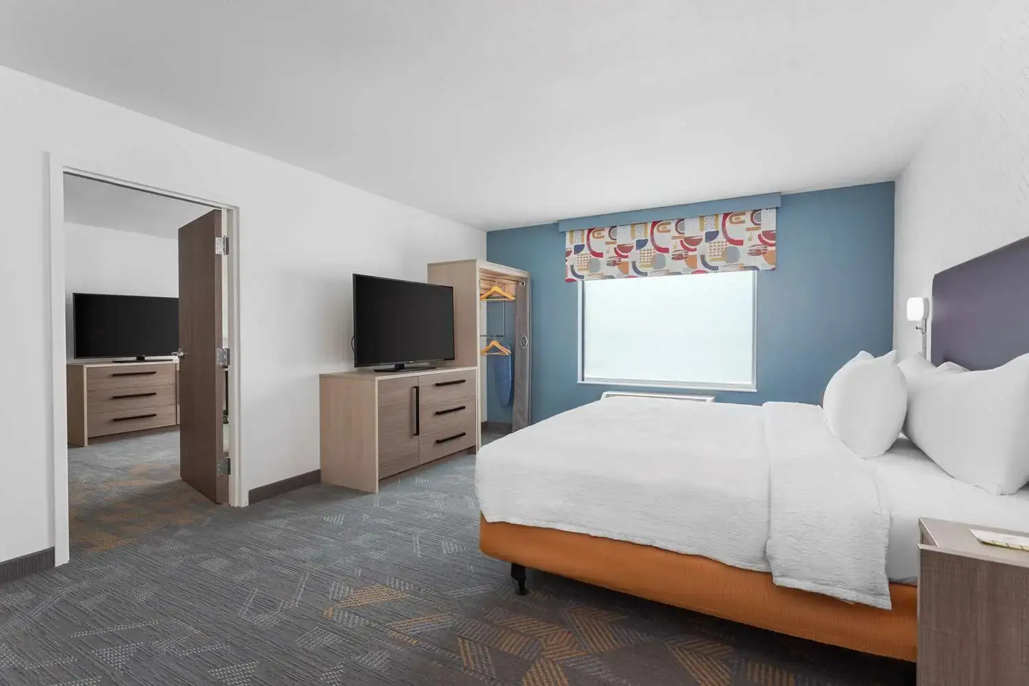 Foto - Home2 Suites by Hilton Indianapolis North at Intech Park