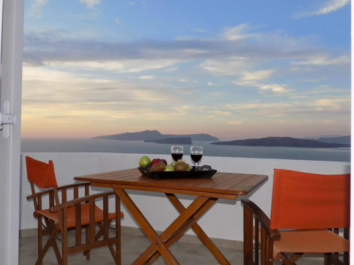 Photo - Hemera Holiday Home villa on Santorini