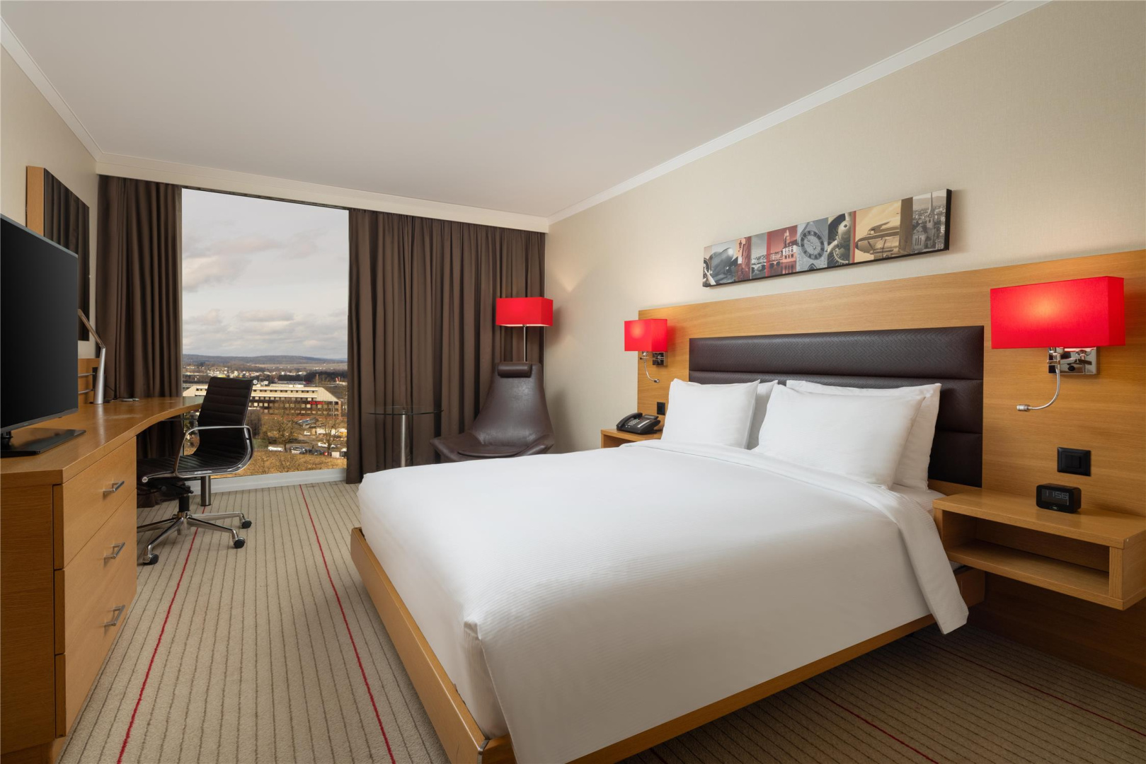 Photo - Hilton Zurich Airport