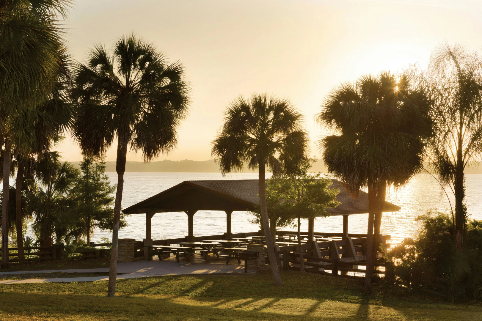 Photo - Hampton Inn & Suites Tarpon Springs