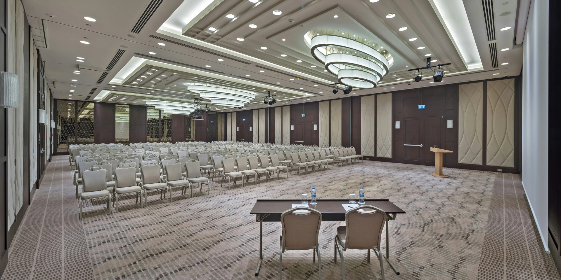 Foto - Doubletree by Hilton Istanbul Umraniye