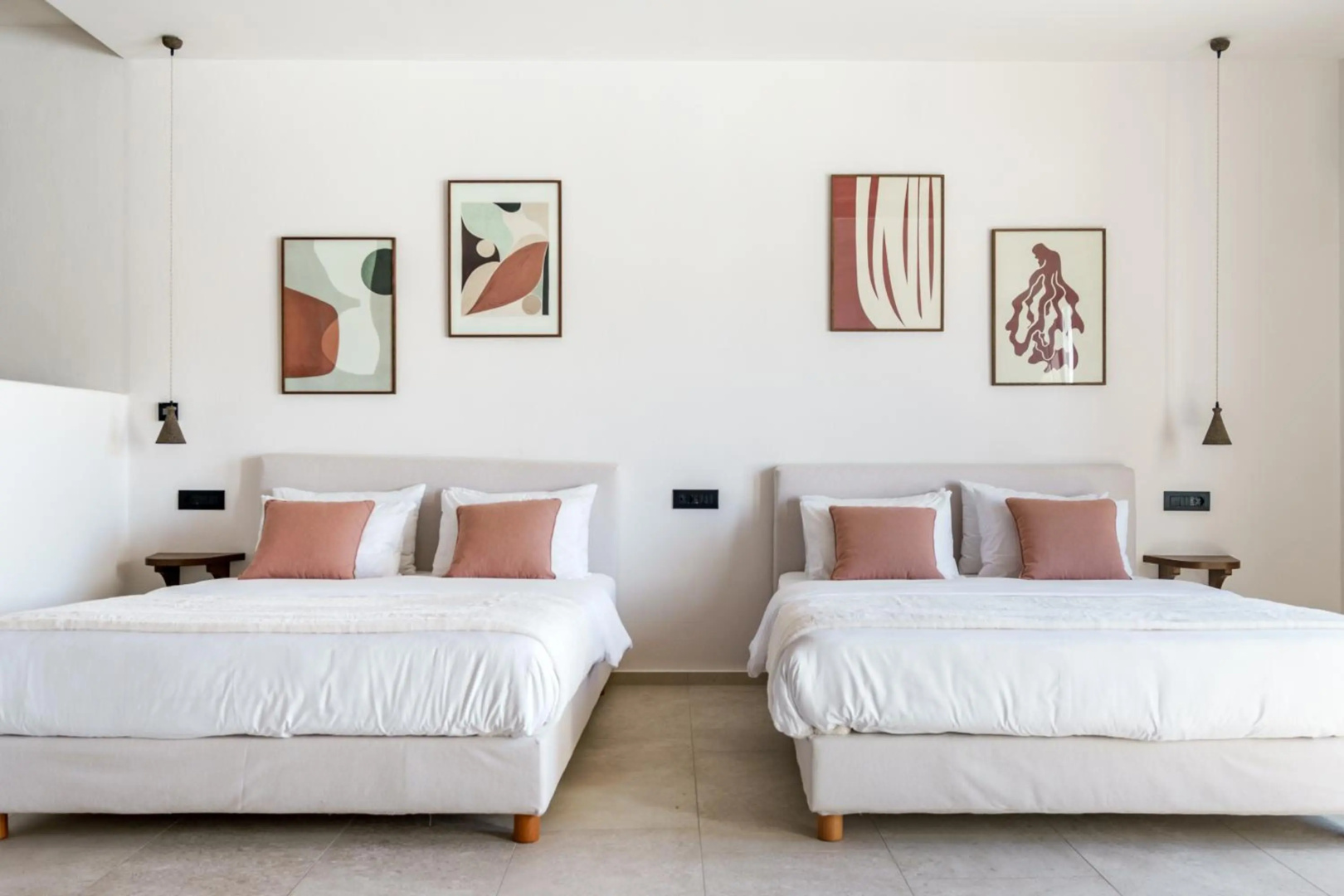 Photo - Pelican Bay Hotel