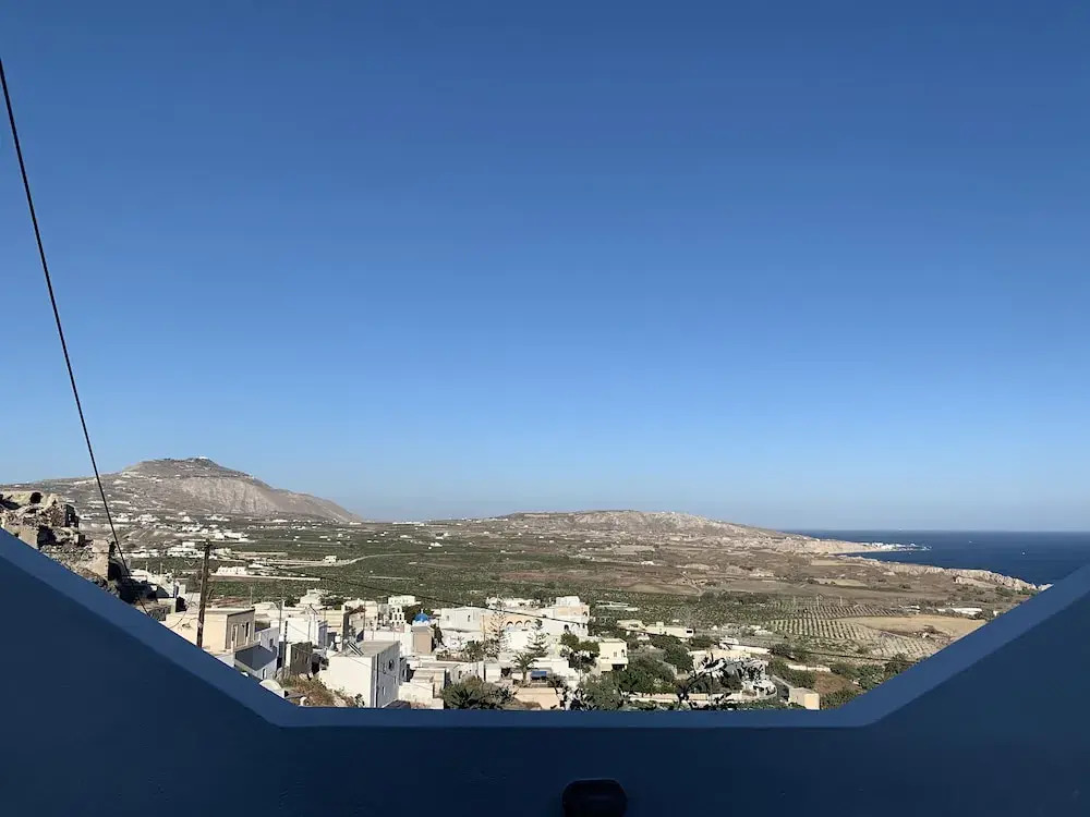 Photo - White Curves Santorini