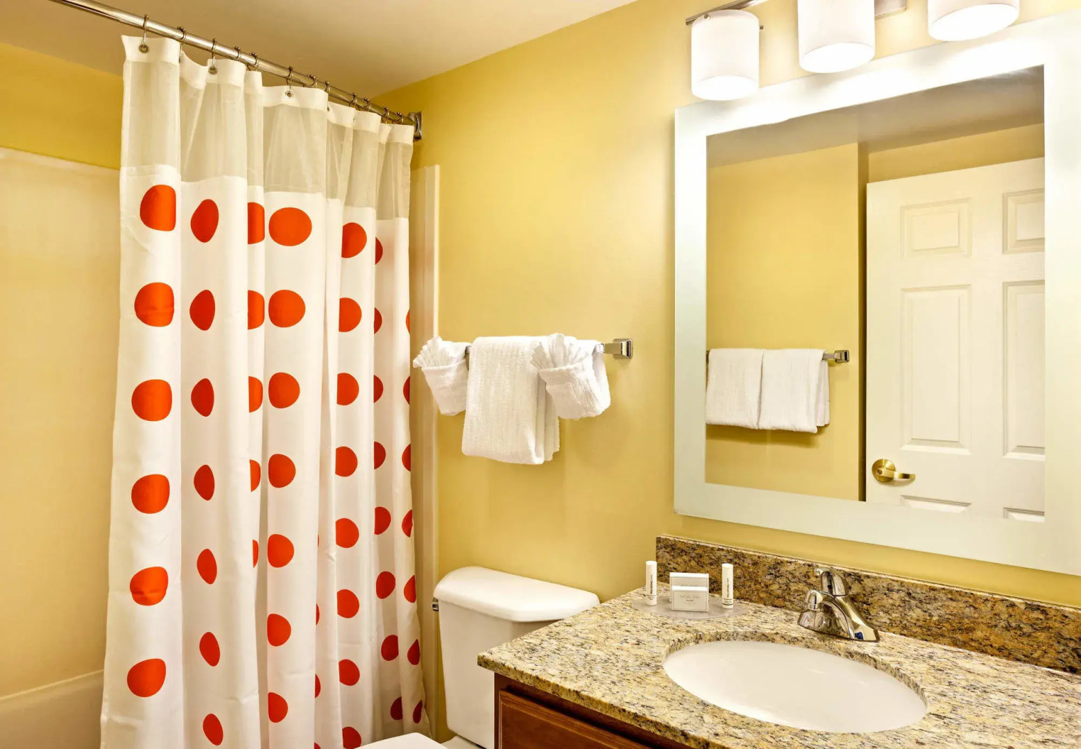 Foto - TownePlace Suites Savannah Midtown