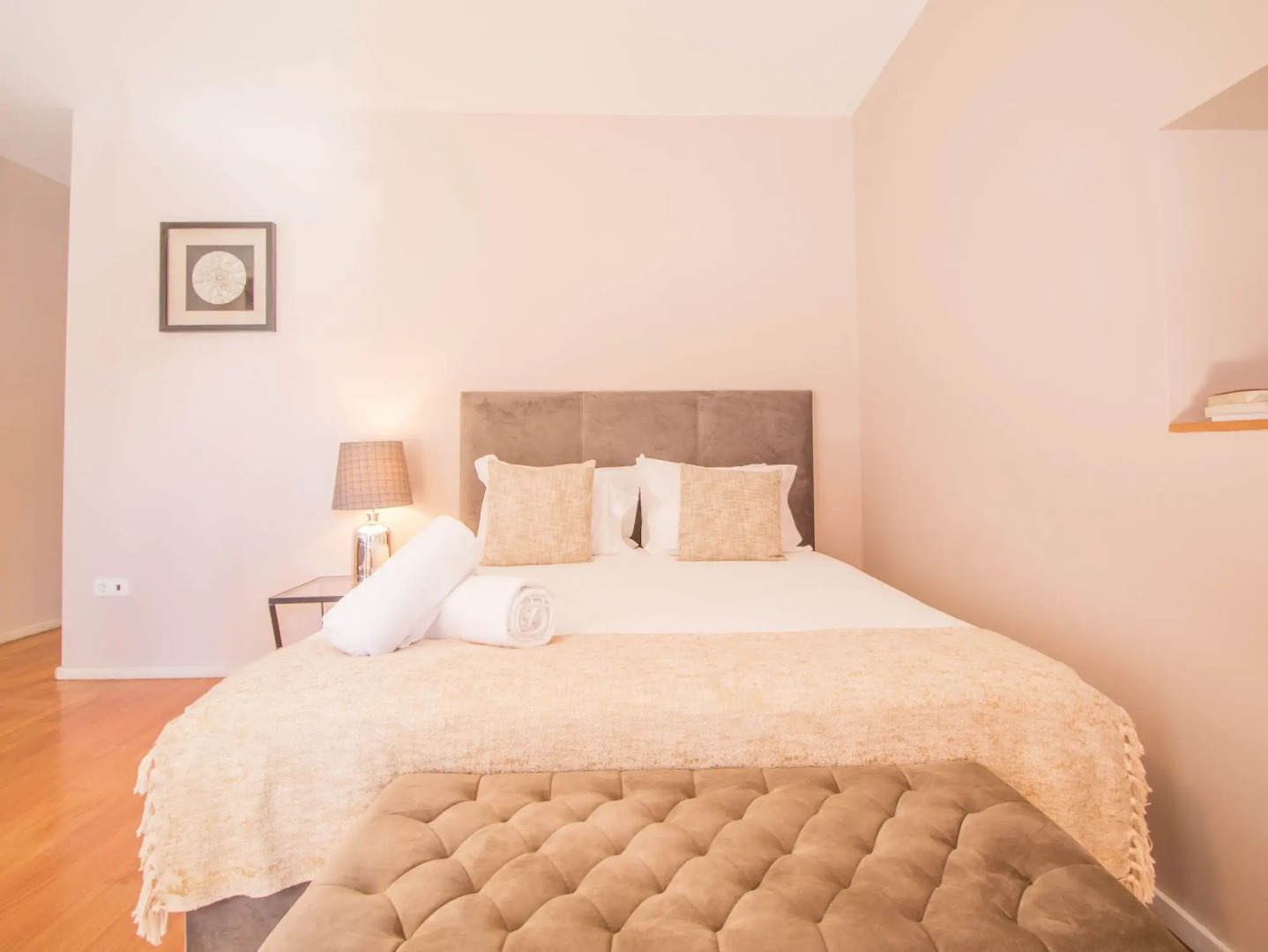 Photo - ALIBI by YoursPorto