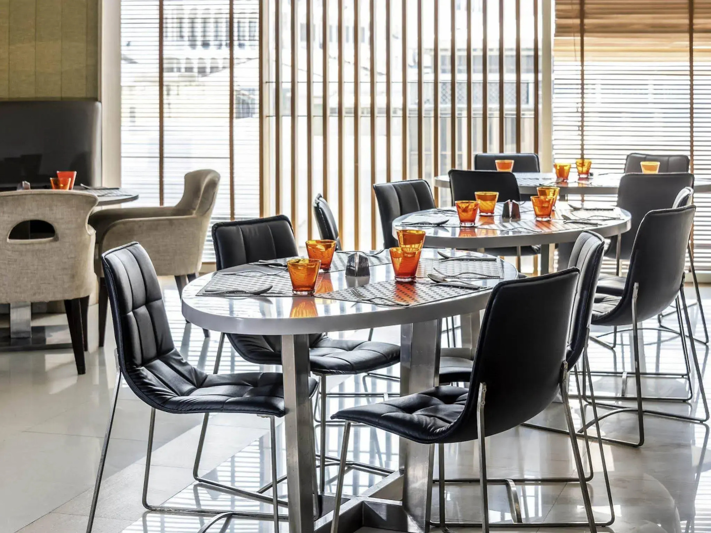 Photo - Hilton Garden Inn Bangkok Silom