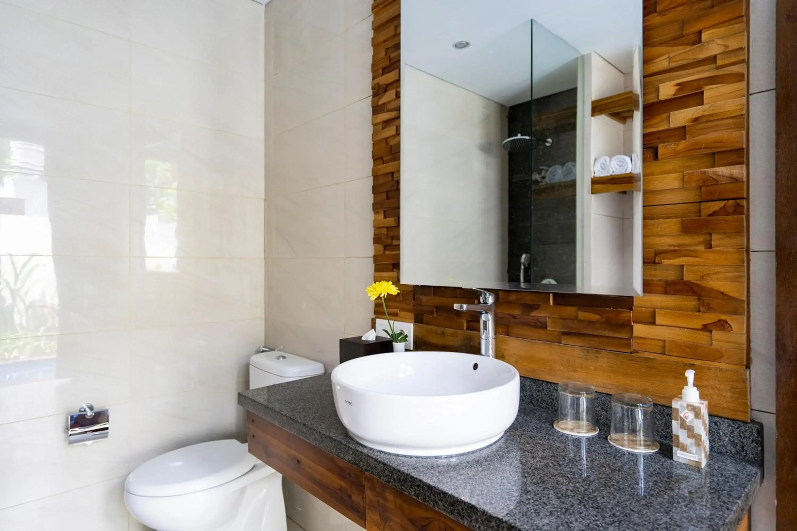 Photo - Samkhya Villas - Free 1x Floating Breakfast or Minibar