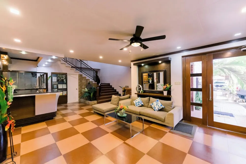 Photo - Madonna Hometel and Suites