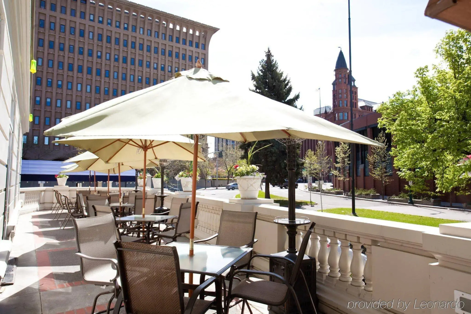 Photo - Spokane Club Hotel