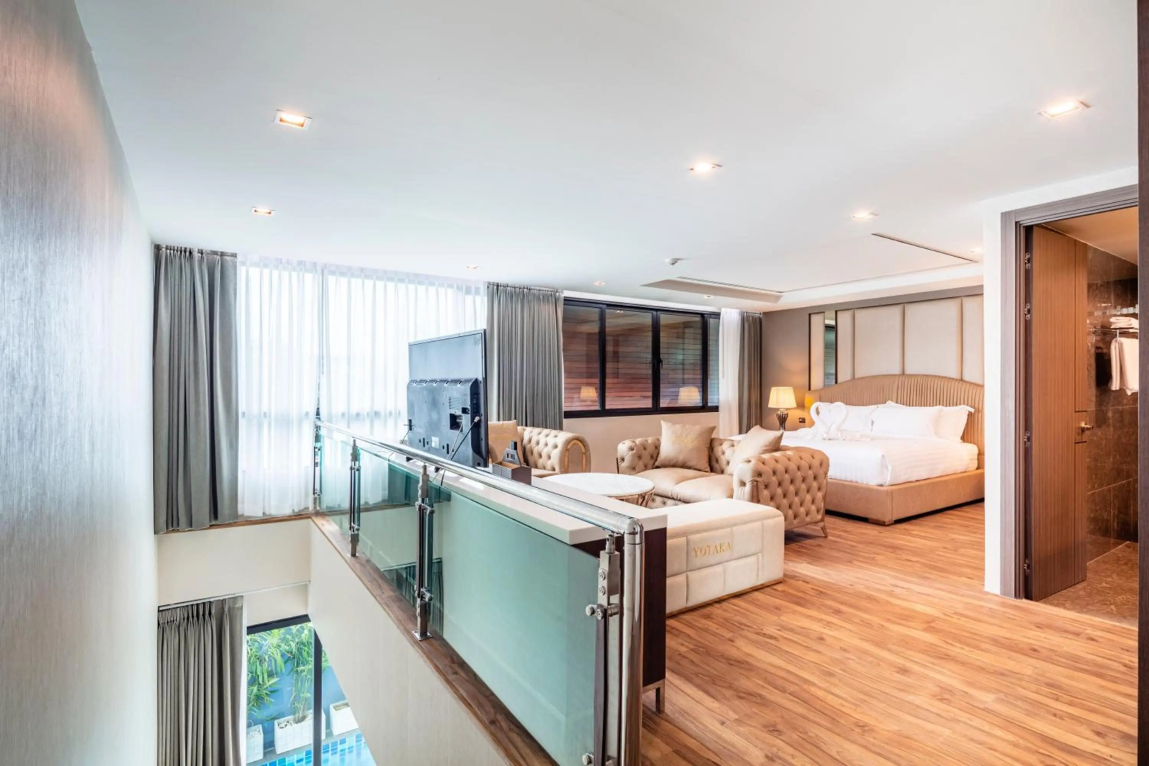 Photo - Grand Sala Thai