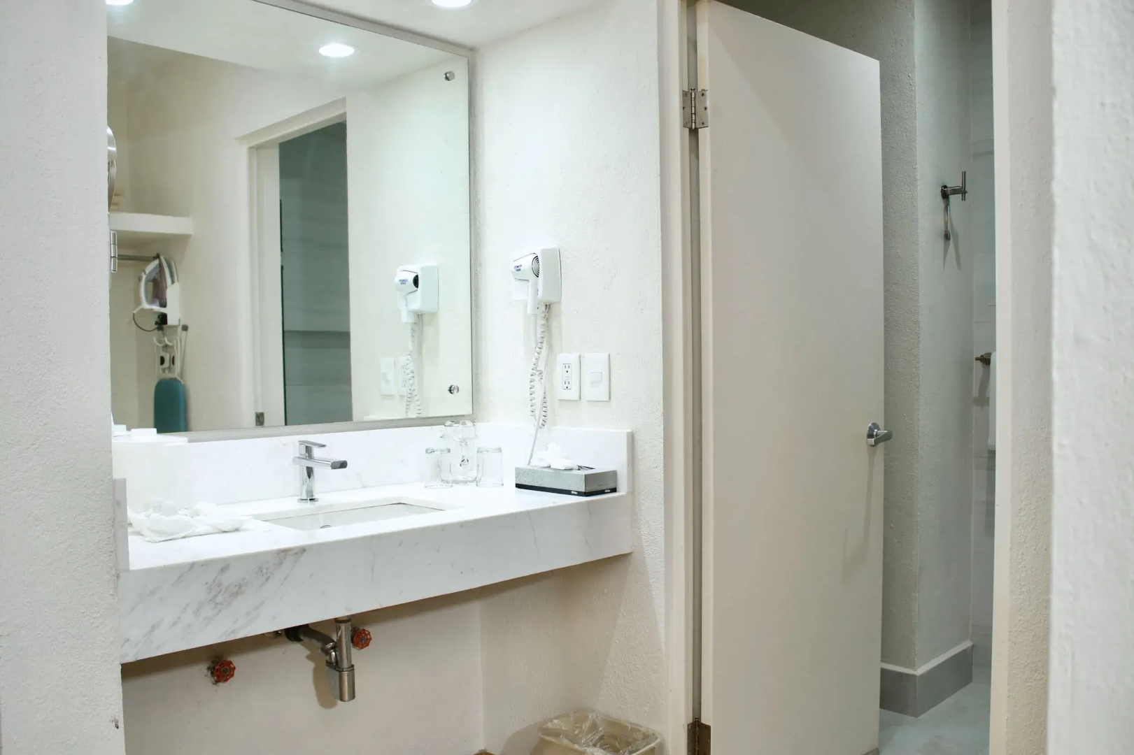 Photo - Comfort Inn Monterrey Valle