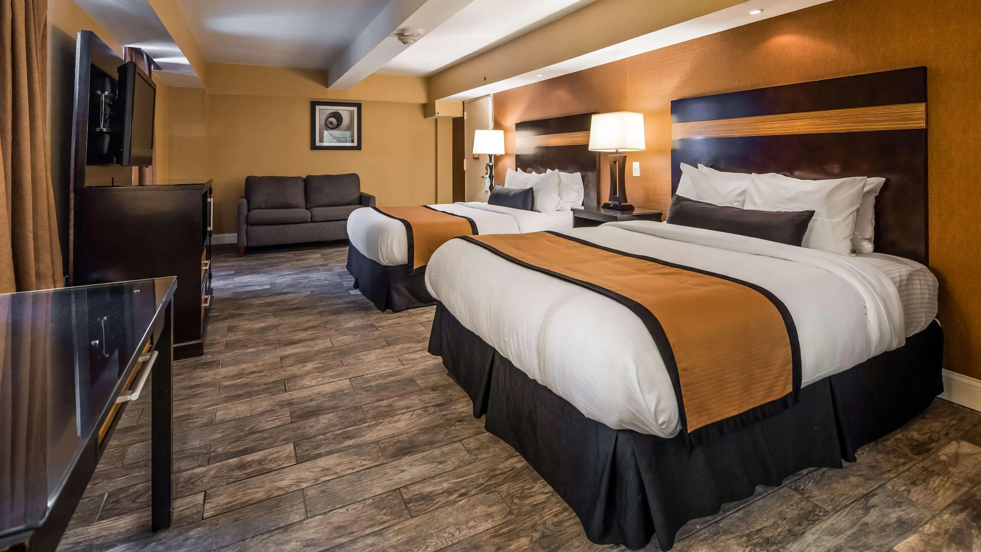 Photo - Aiden by Best Western Newark Airport