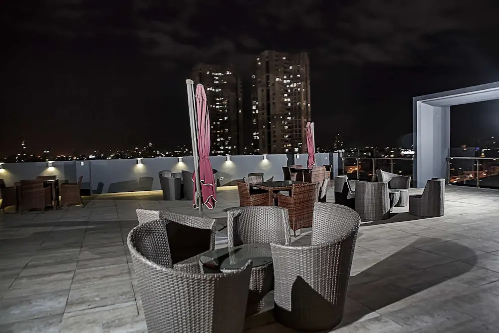 Photo - Ramada Encore by Wyndham Makati