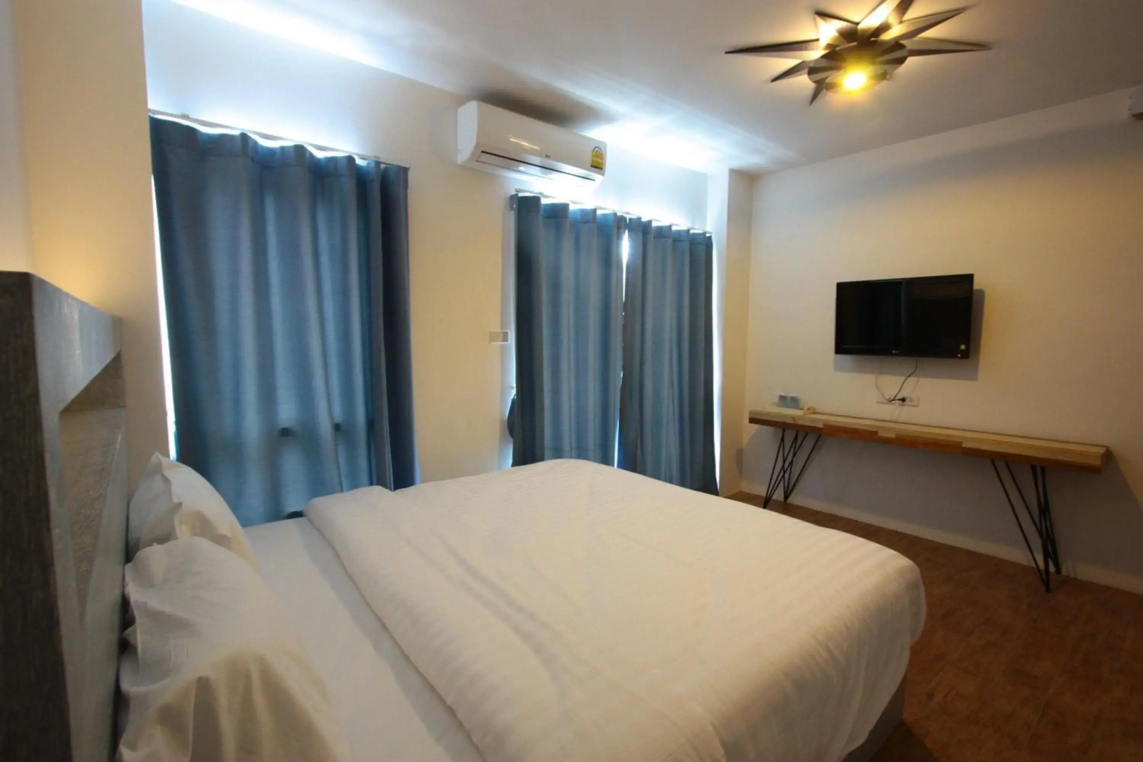 Photo - Hub Hua Hin 57