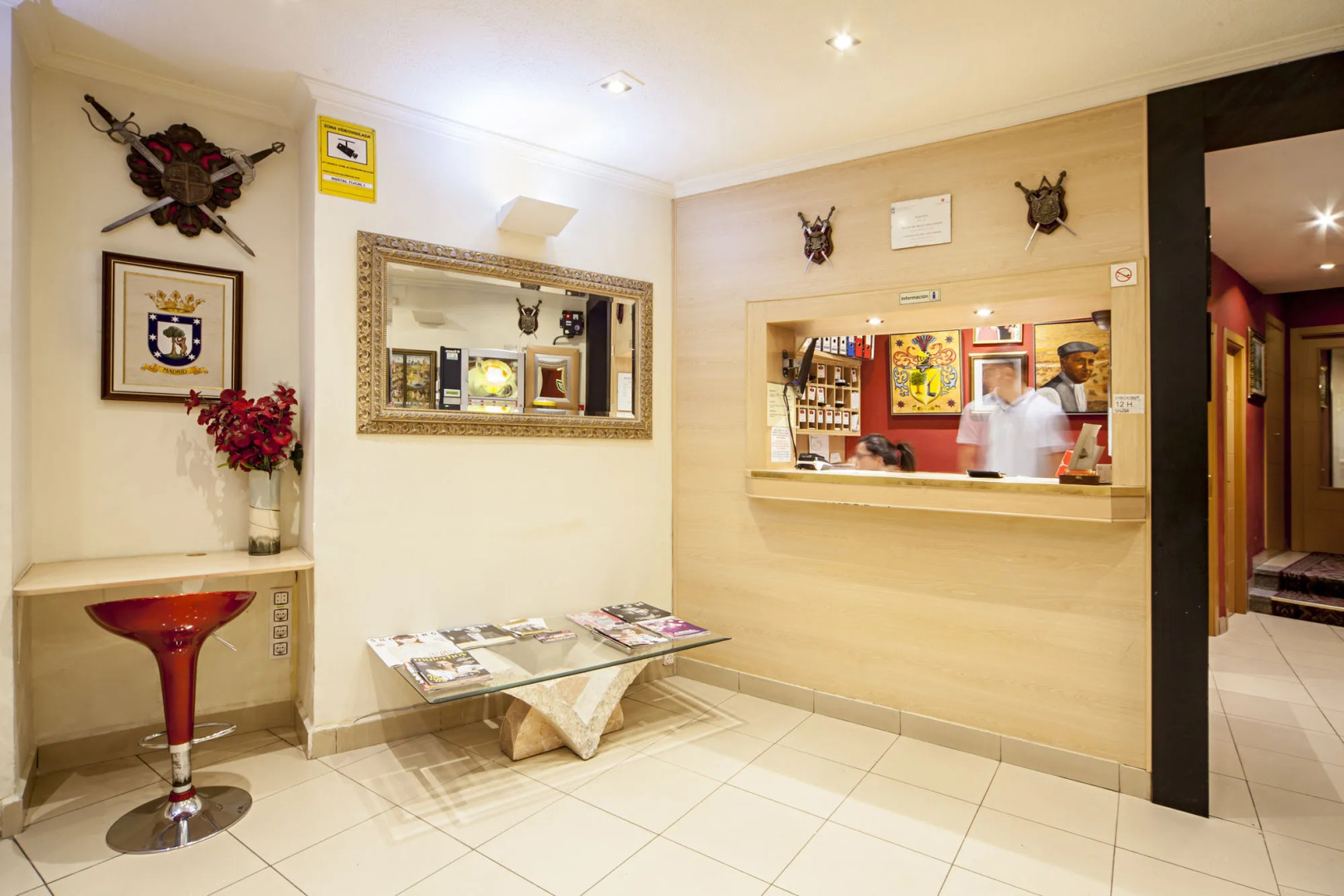 Photo - Hostal Inter Plaza Mayor AUTO CHECK IN