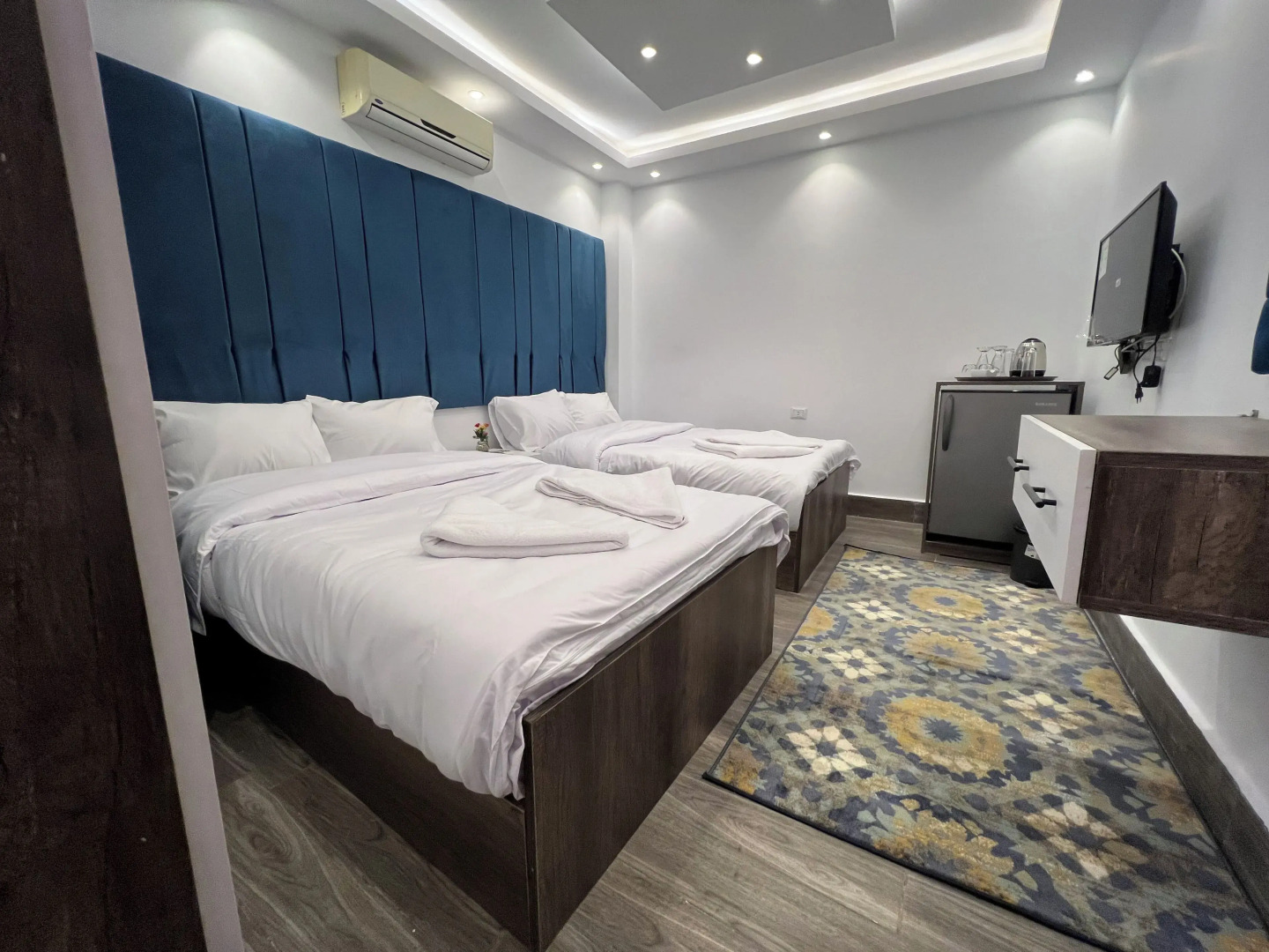 Photo - premier pyramids inn