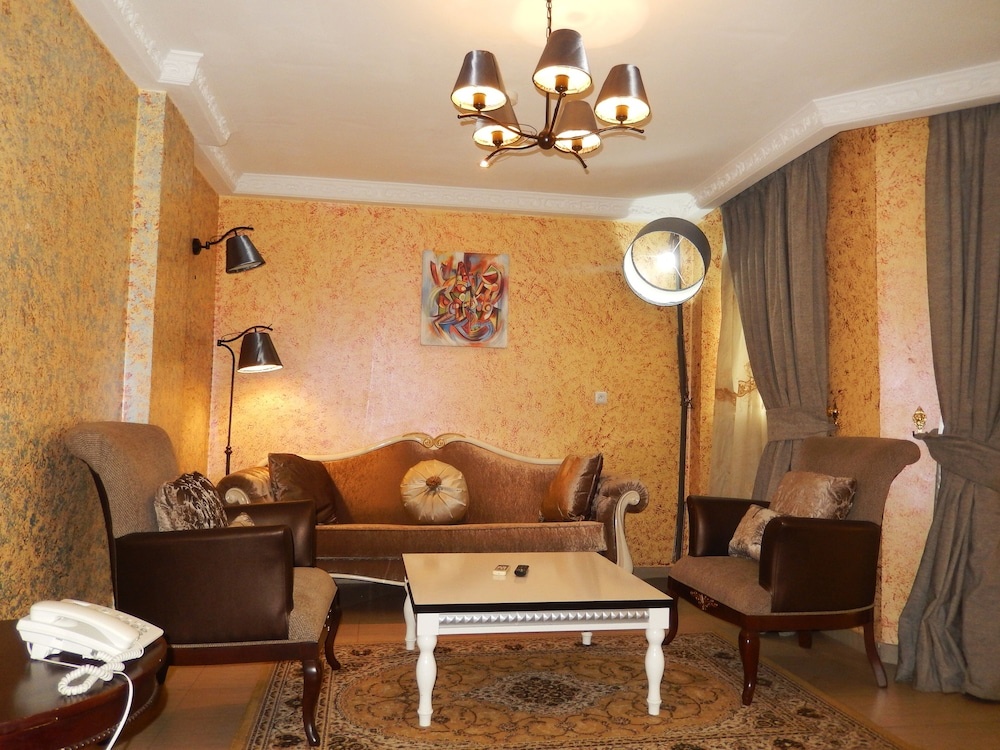 Noubou International Hotel