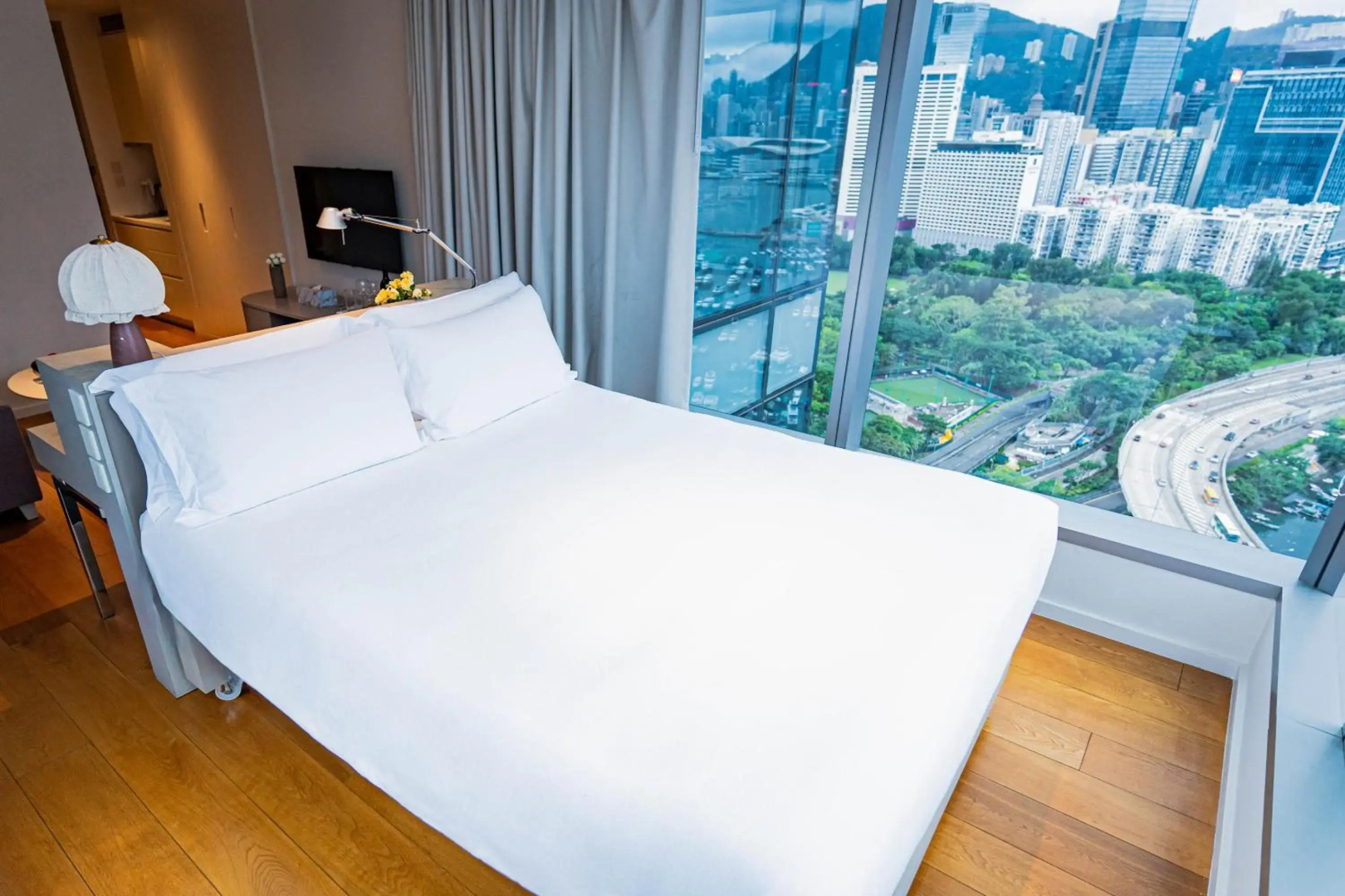 Photo - Twenty One Whitfield