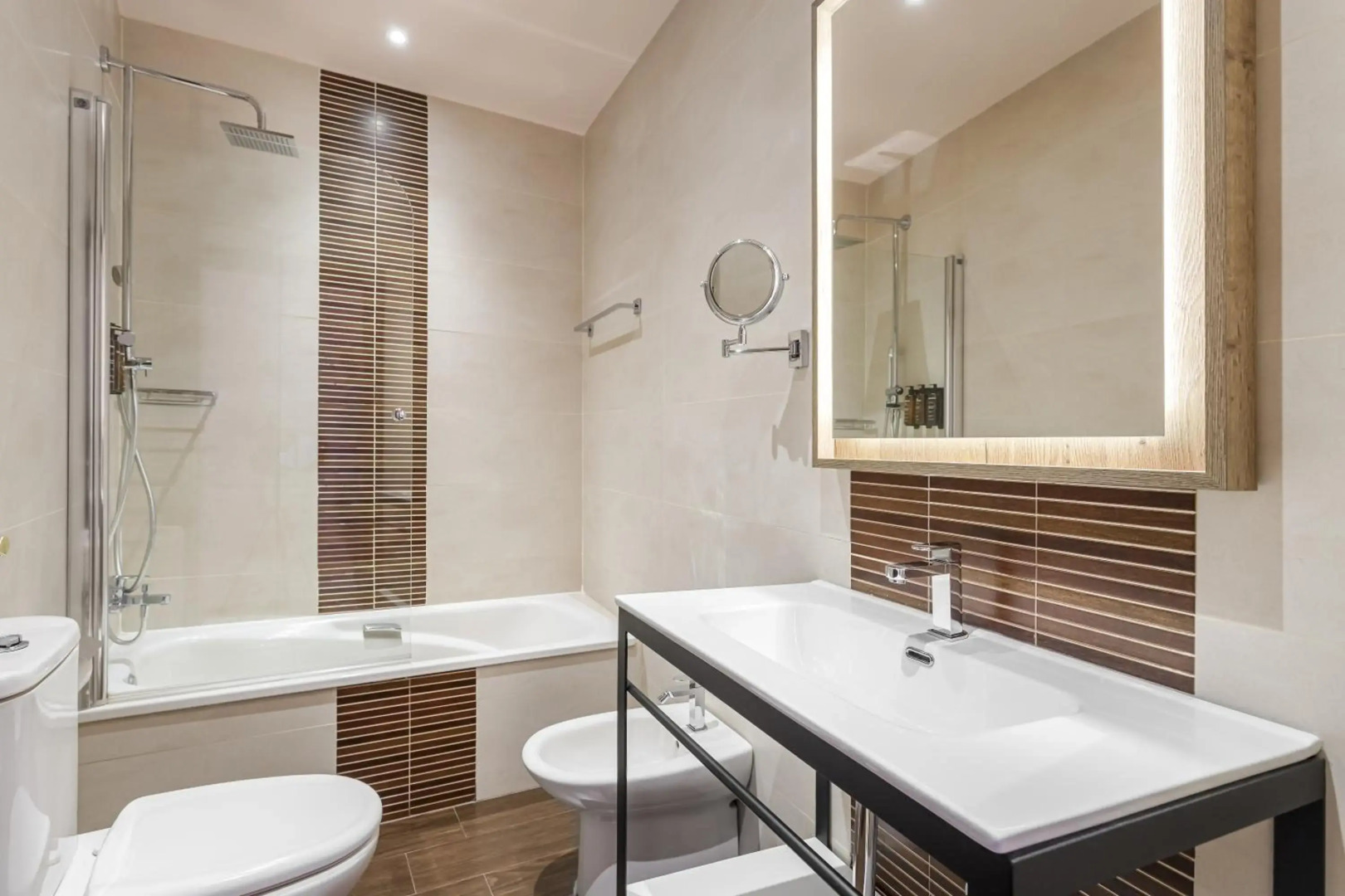 Photo - Room Mate Leo, Granada