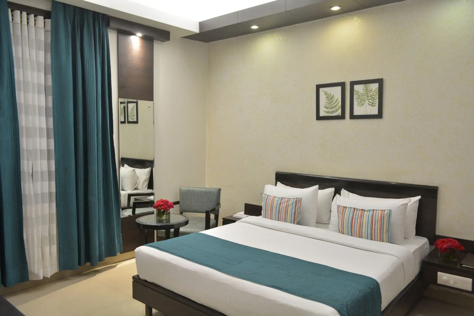 Photo - Rockland Hotel Panchsheel Enclave