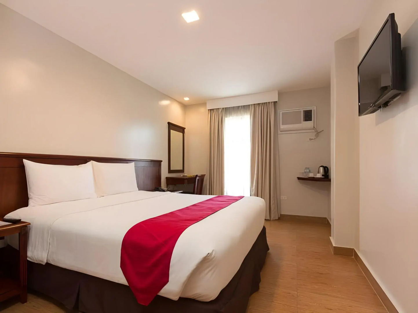 Photo - MJ Hotel and Suites